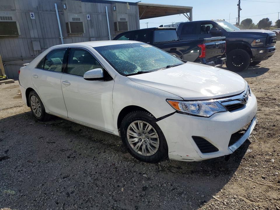 2012 Toyota Camry le