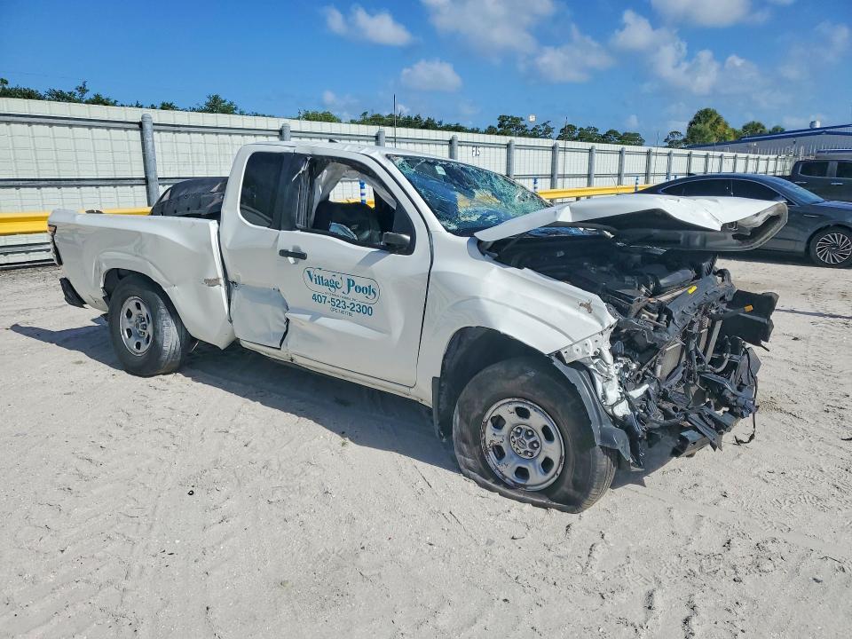 2024 Nissan Frontier S