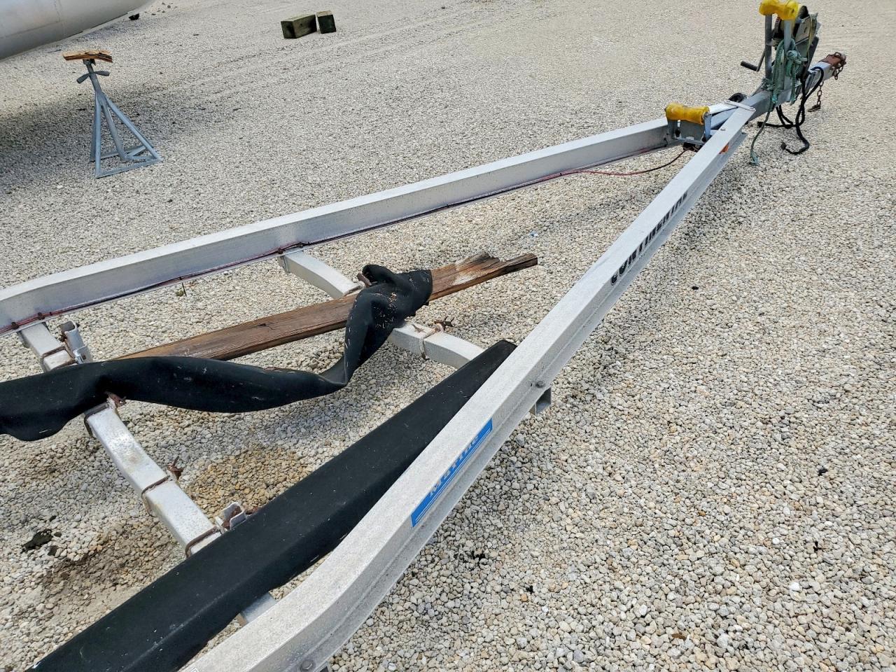 2022 Aluminum 2022 Continental Boat Trailer