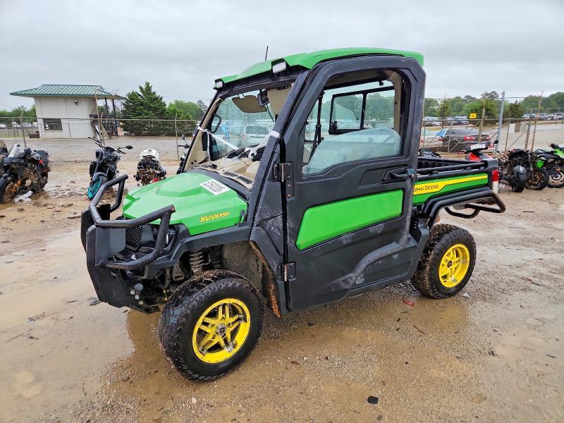 2024 John Deere XUV835R Utility Vehicle