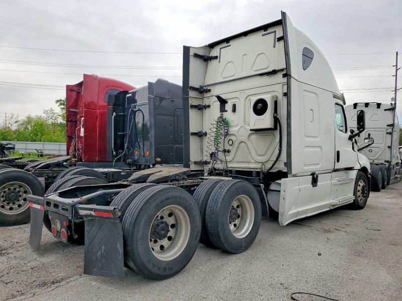 2019 Freigliner 2019 Freightliner Cascadia 126 Semi Truck