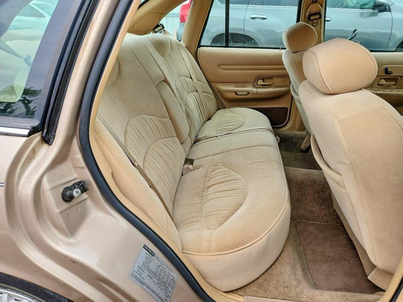 1997 Ford Crown Victoria lx