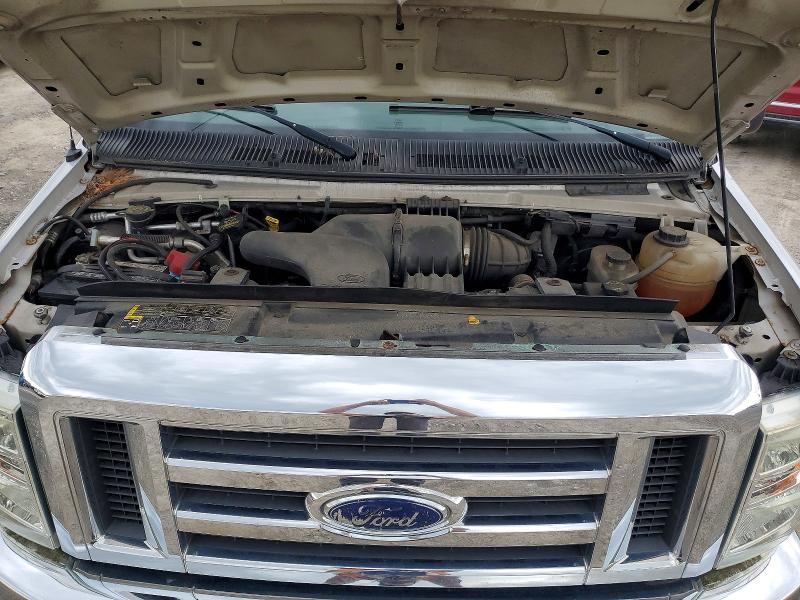 2010 Ford Econoline E350 Super Duty Wagon