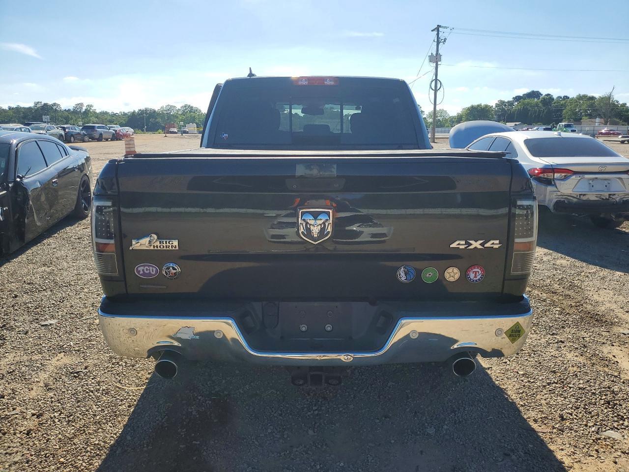 2015 Dodge RAM 1500 SLT