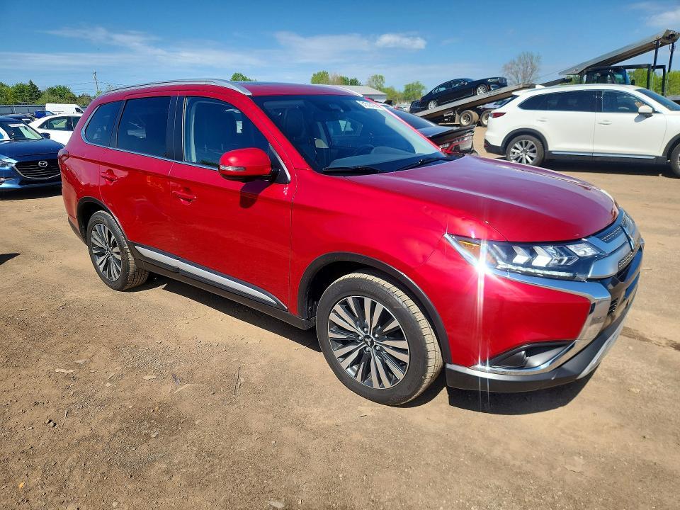 2020 Mitsubishi Outlander se