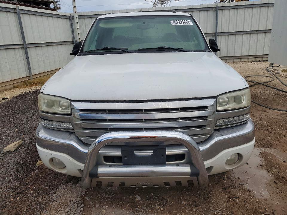 2005 GMC New Sierra C1500