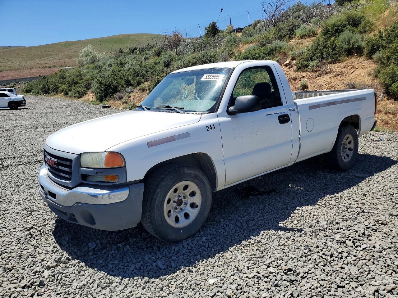 2005 GMC New Sierra C1500