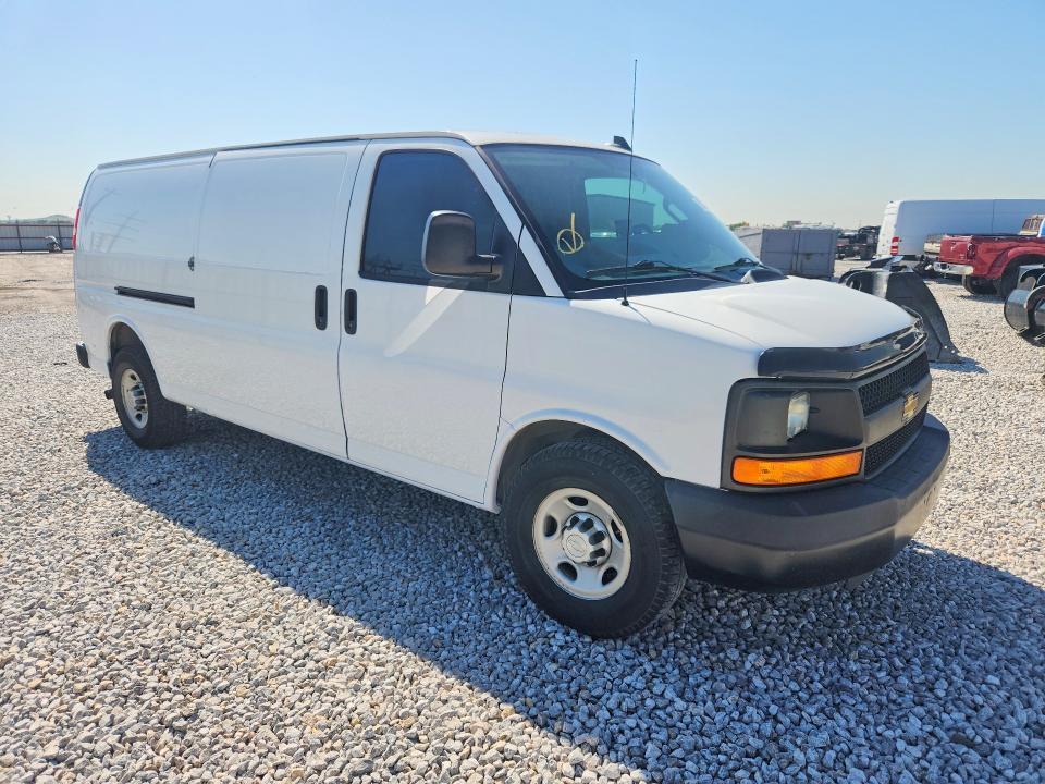 2016 Chev Express G3500