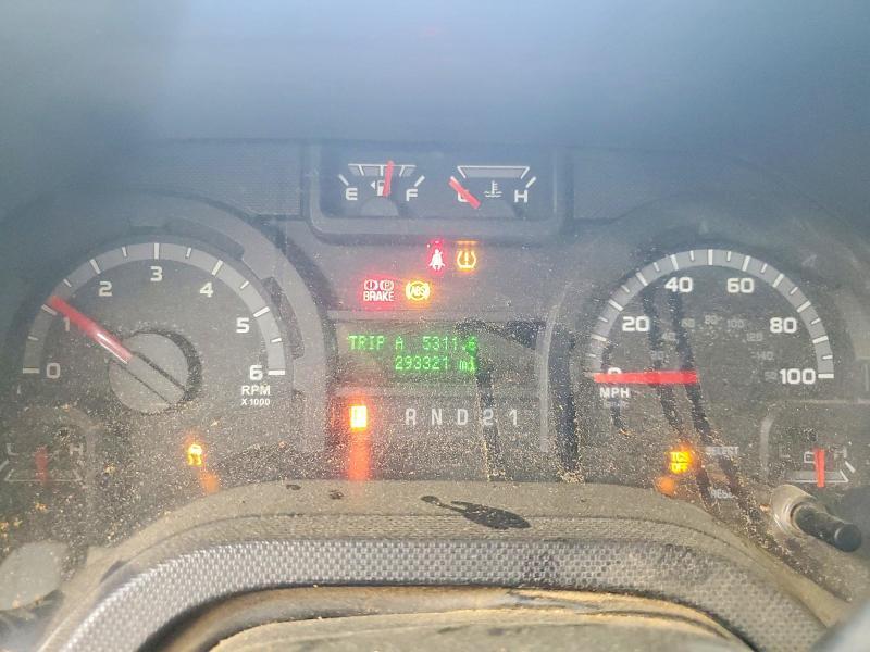 2012 Ford Econoline E350 Super Duty Wagon