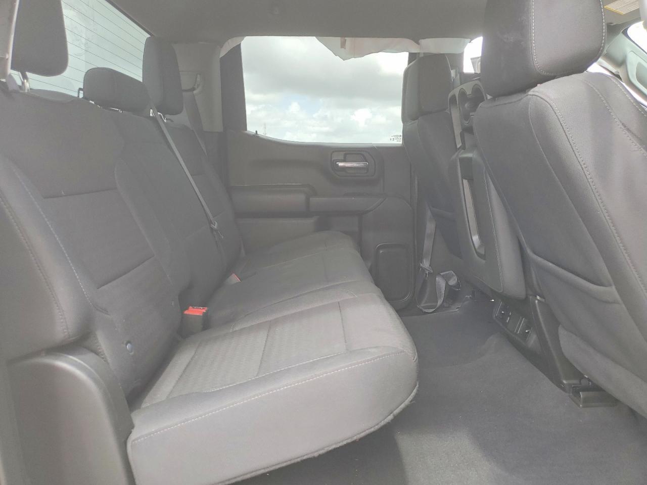 2024 Chevrolet Silverado K1500 Trail Boss Custom