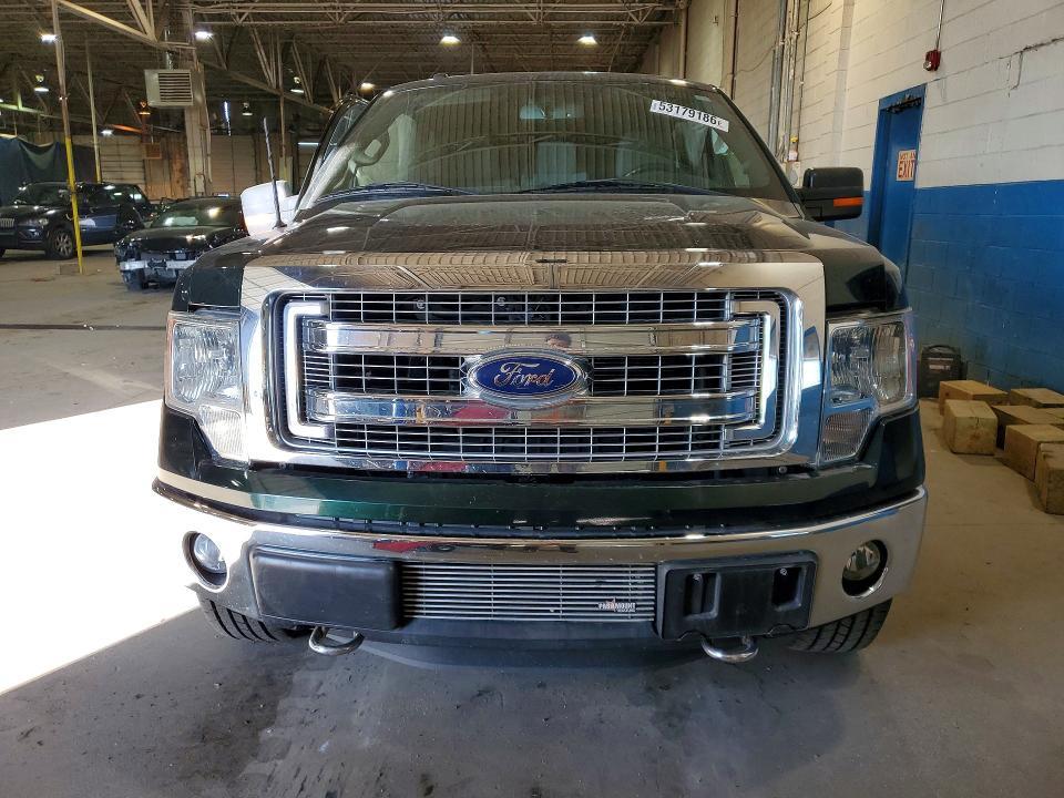 2013 Ford F150 Super cab