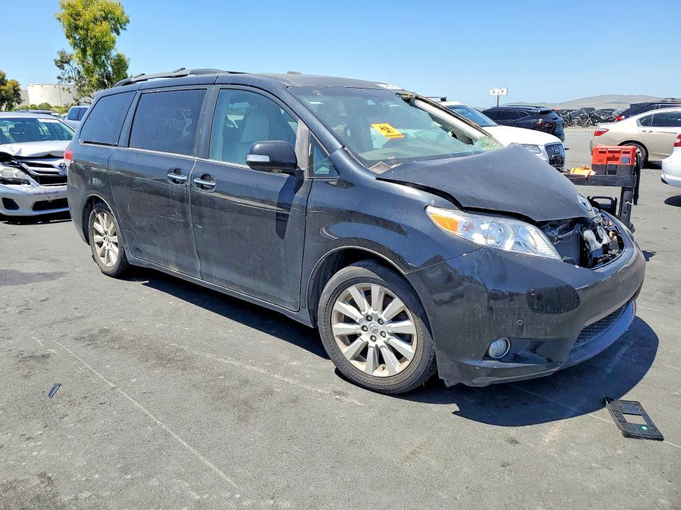 2014 Toyota Sienna Limited 7-passenger