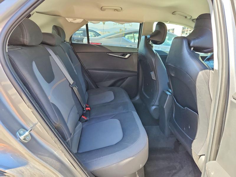 2026 KIA Niro lx