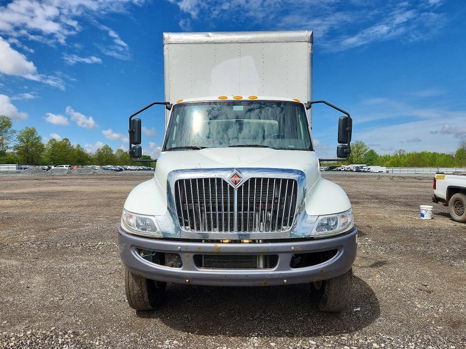 2022 International MV607 BOX Truck