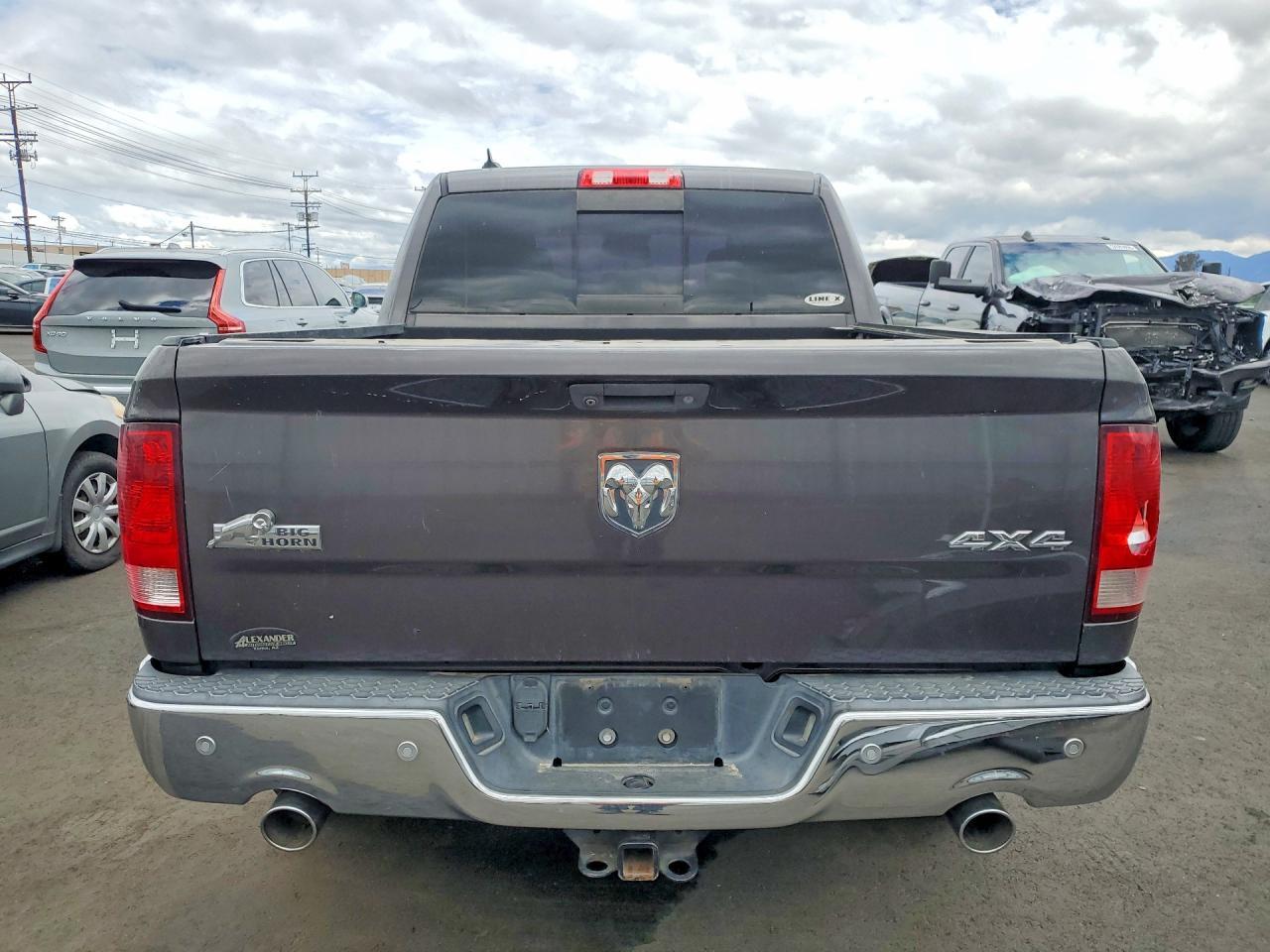 2015 Dodge RAM 1500 SLT