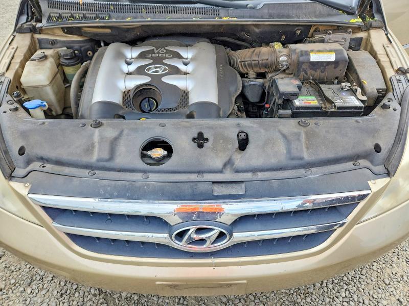 2007 Hyundai Entourage gls