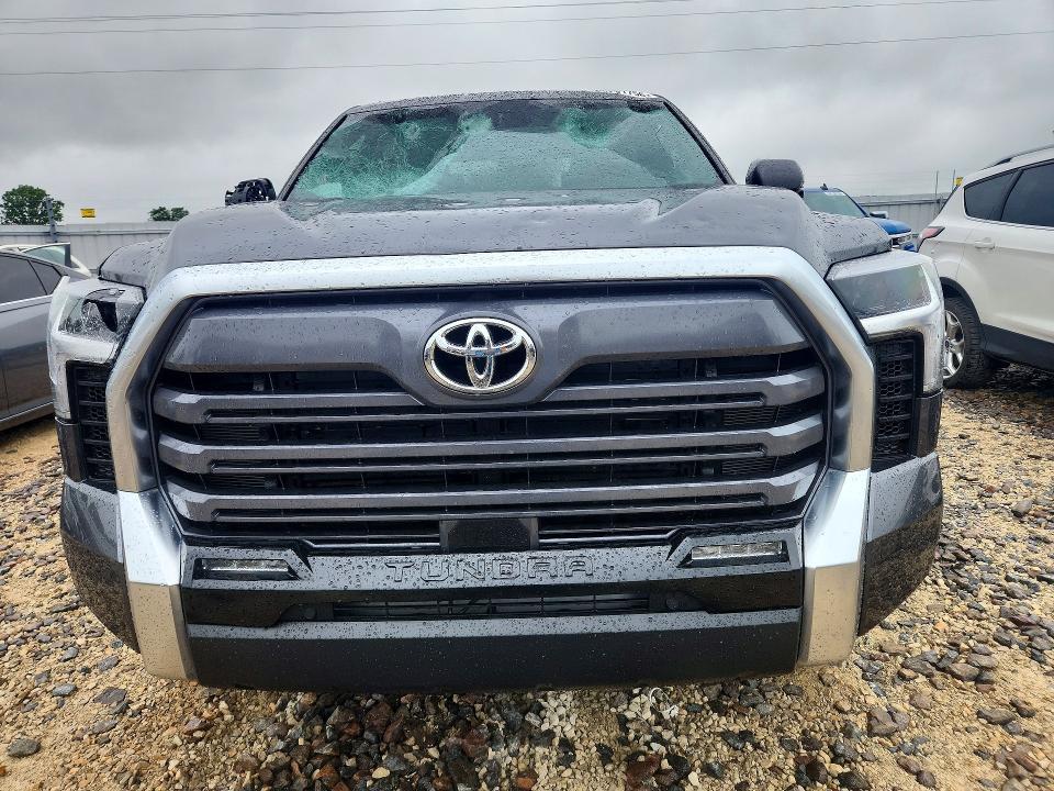 2026 Toyota Tundra Crewmax Limited