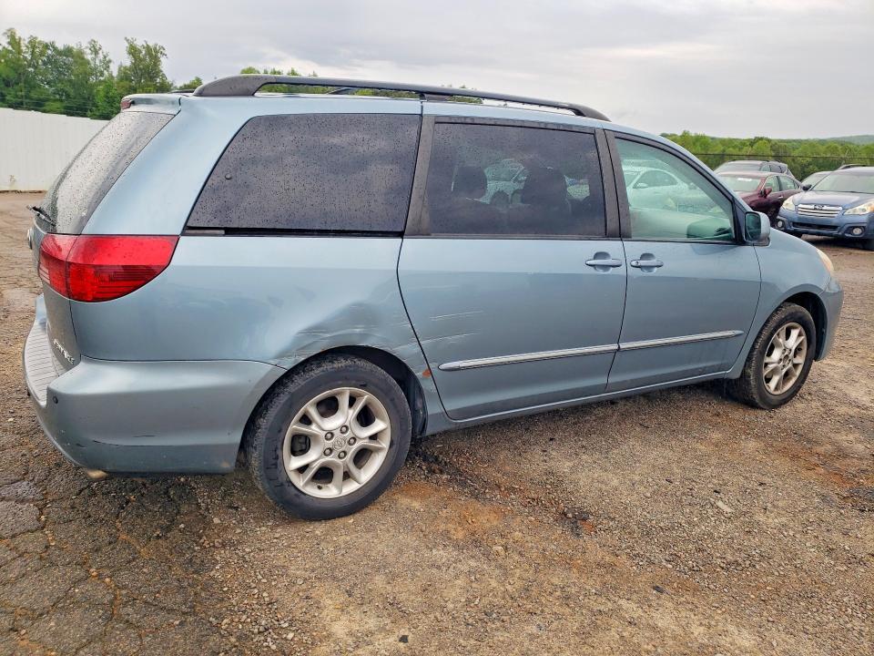 2005 Toyota Sienna xle Limited 7 Passenger