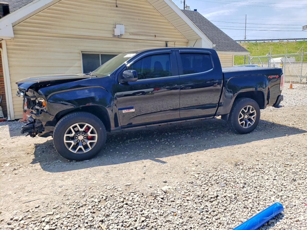 2016 GMC Canyon SLE