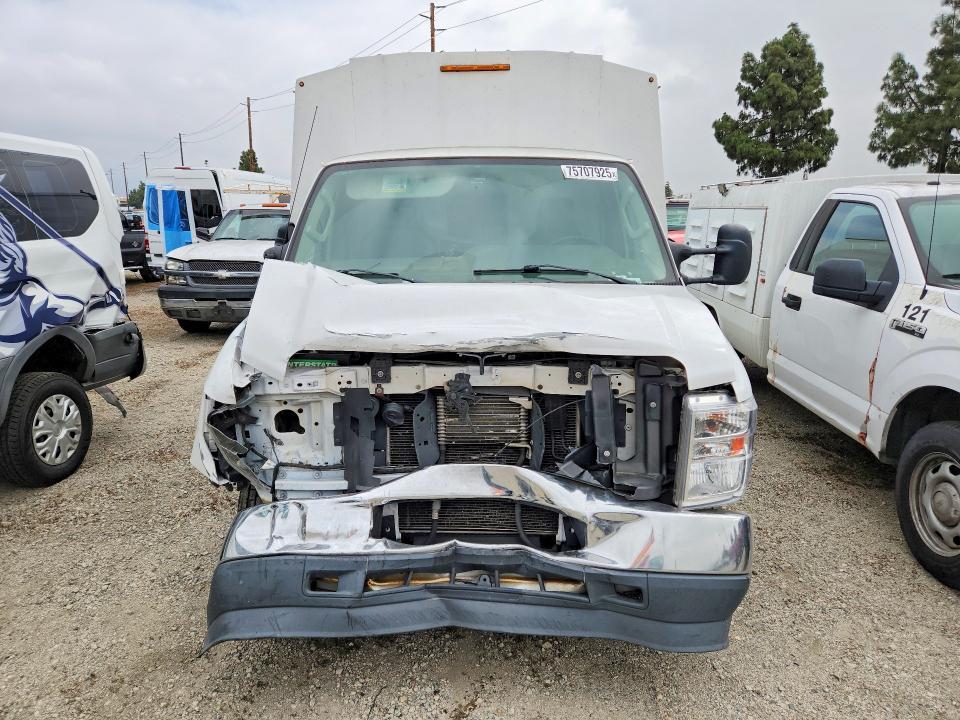 2022 Ford E350 Utility / Service Truck