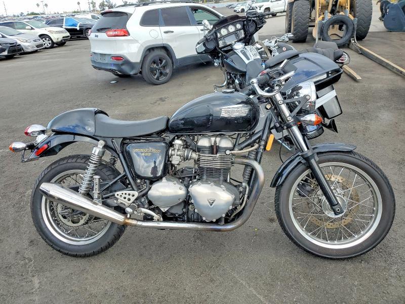 2011 Triumph Thruxton 900