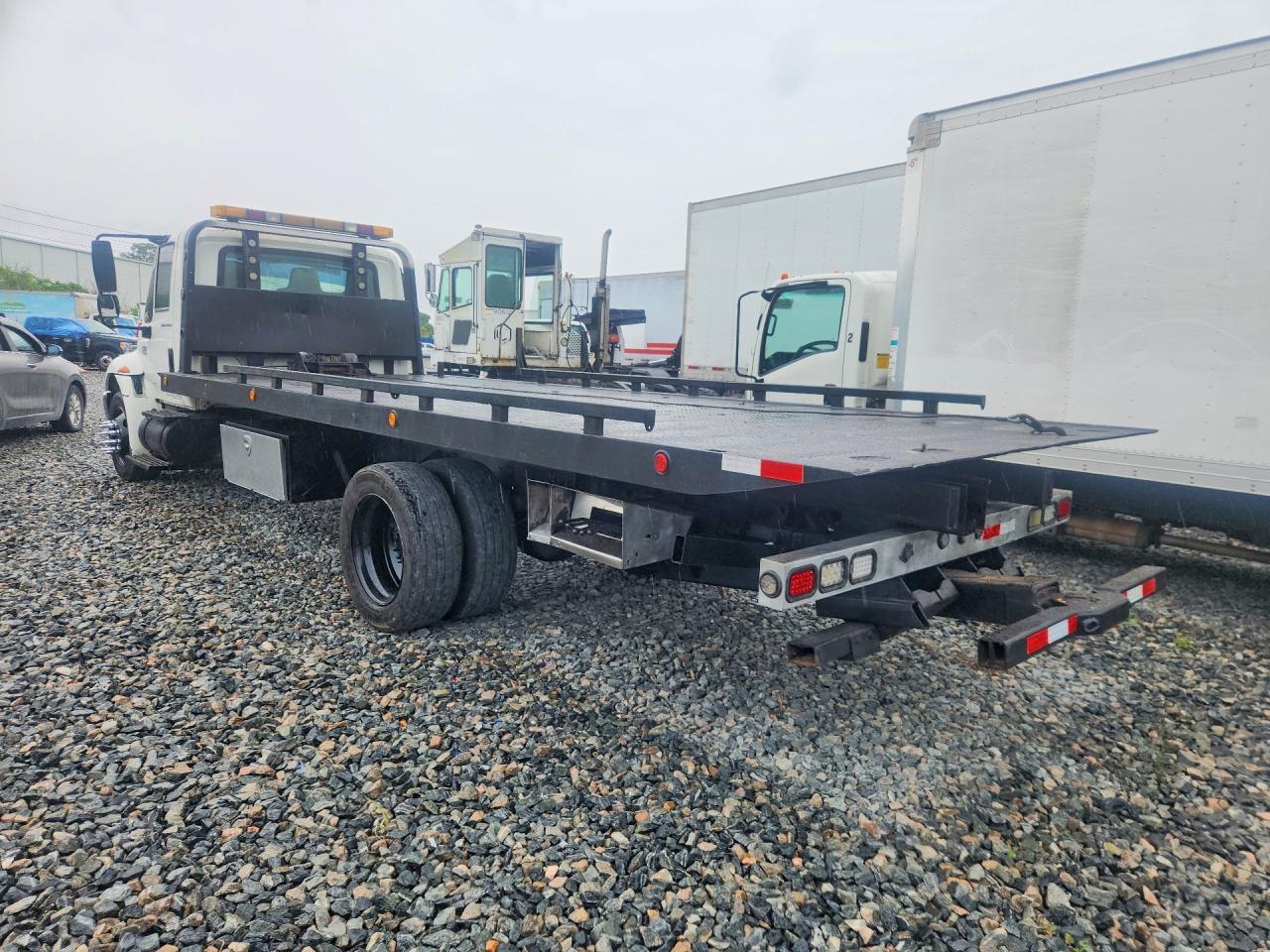 2006 International 4000 4300-Truck Cab AND Chassis
