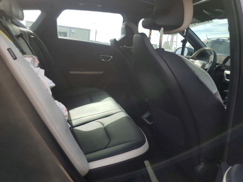 2025 KIA K4 gt Line