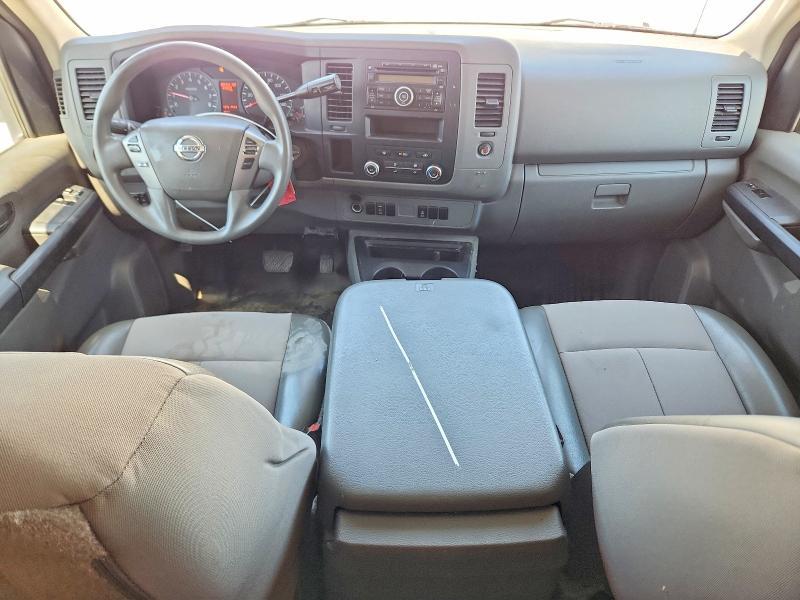 2016 Nissan NV 2500 HD SV
