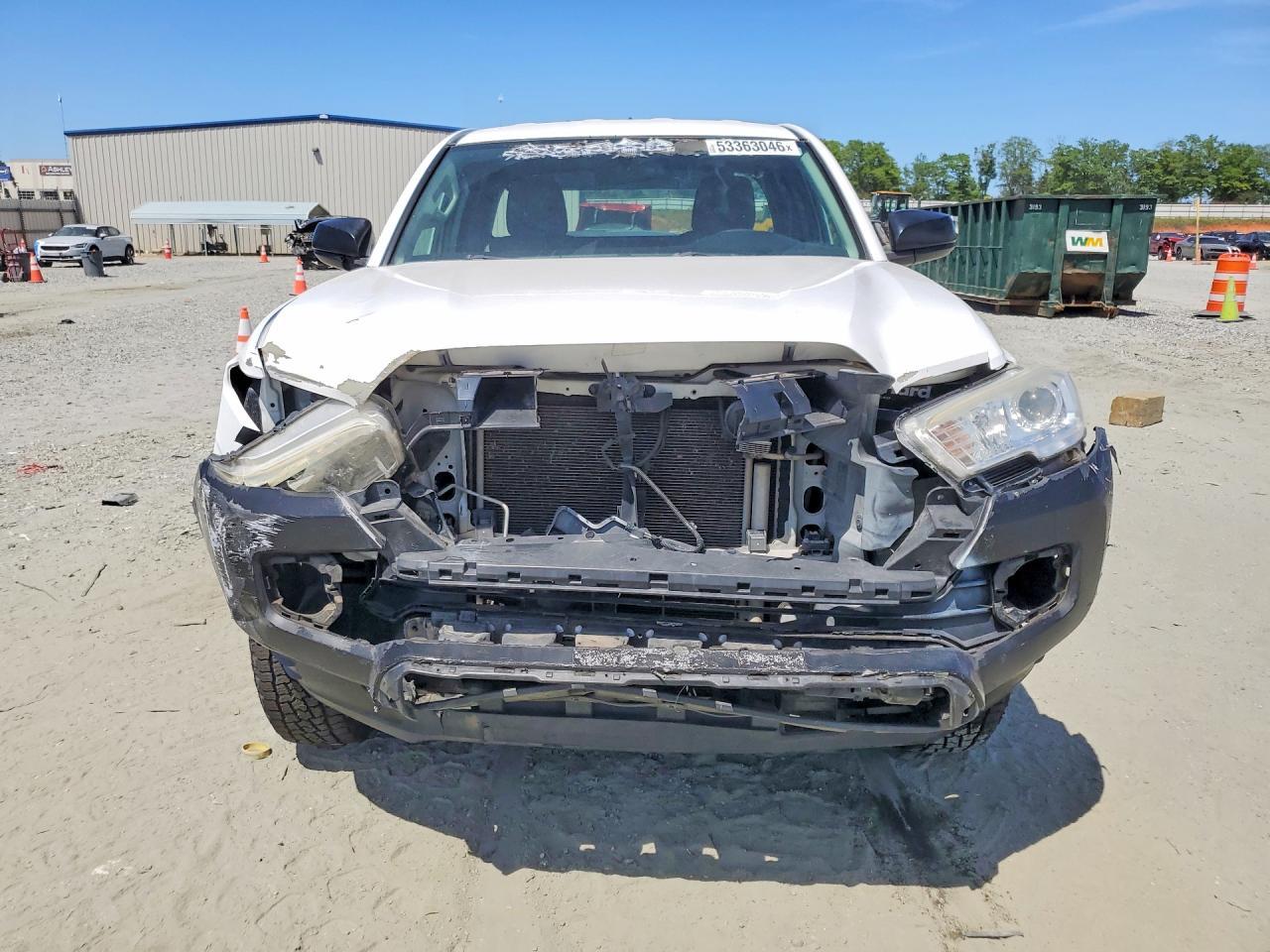 2016 Toyota Tacoma SR