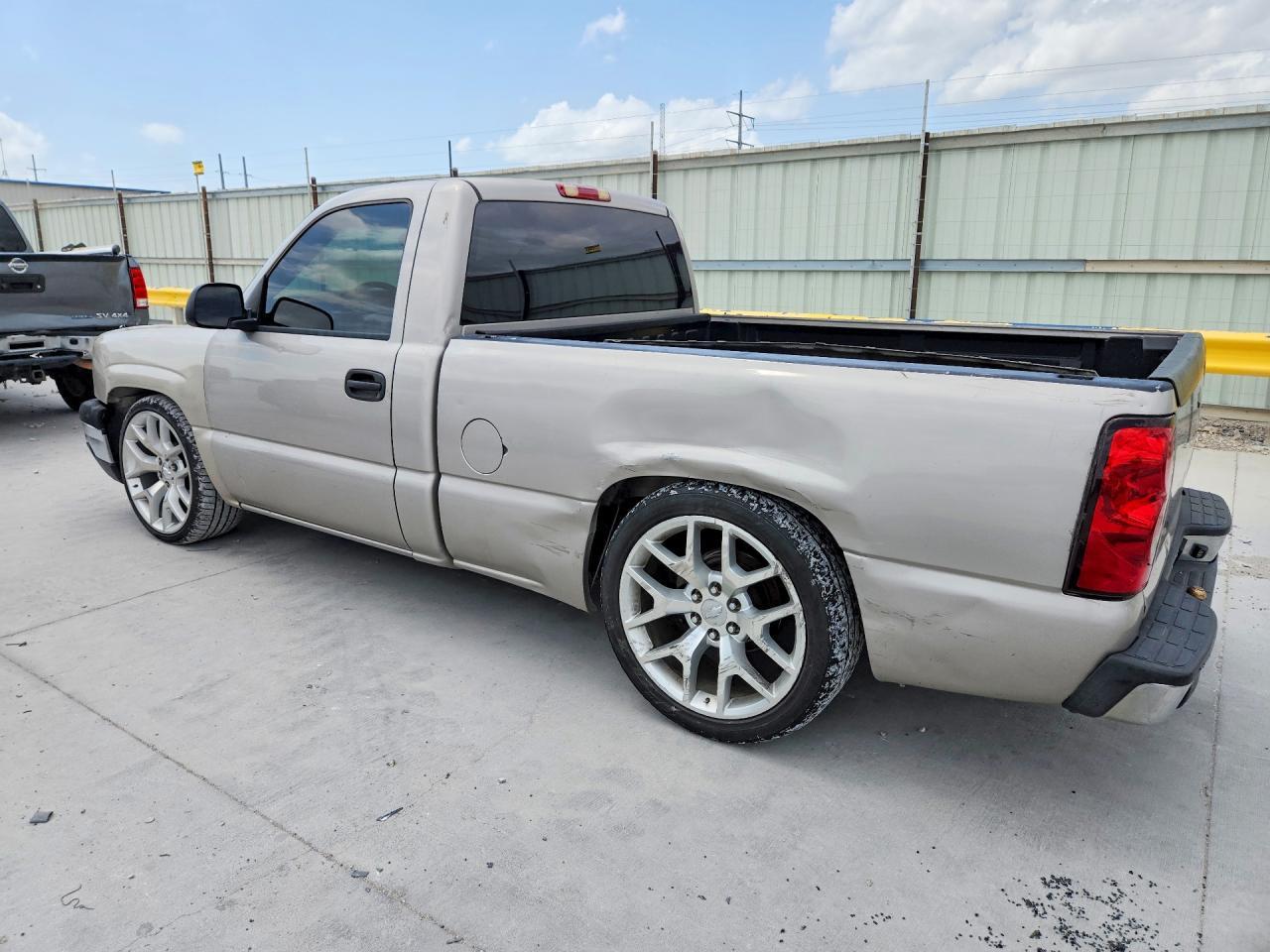 2004 Chevrolet Silverado C1500