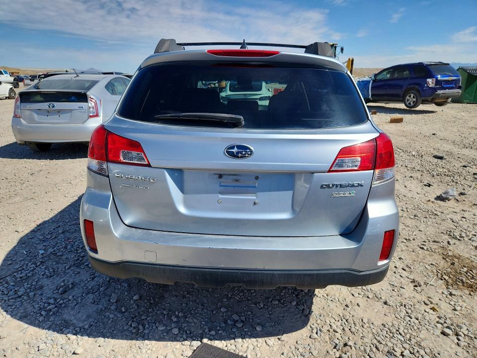 2014 Subaru Outback 2.5i Premium