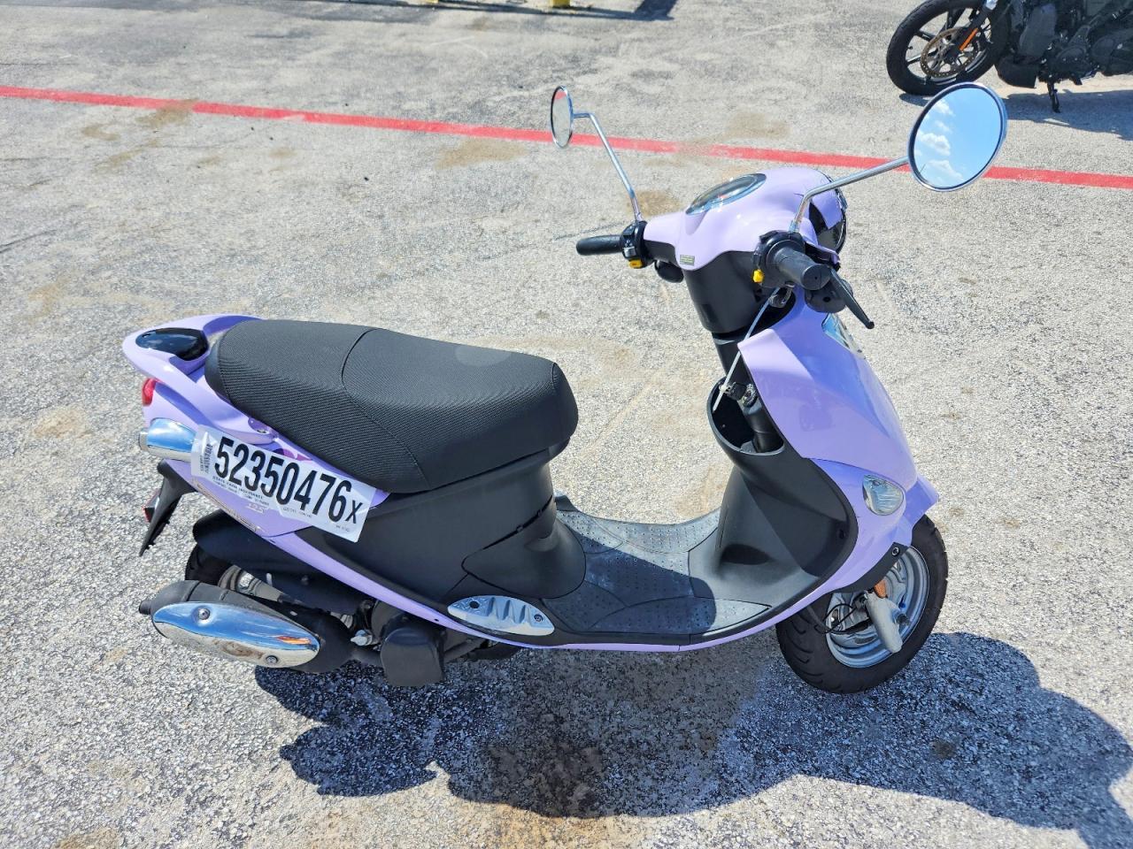 2016 Genuine Scooter Co. Buddy 125
