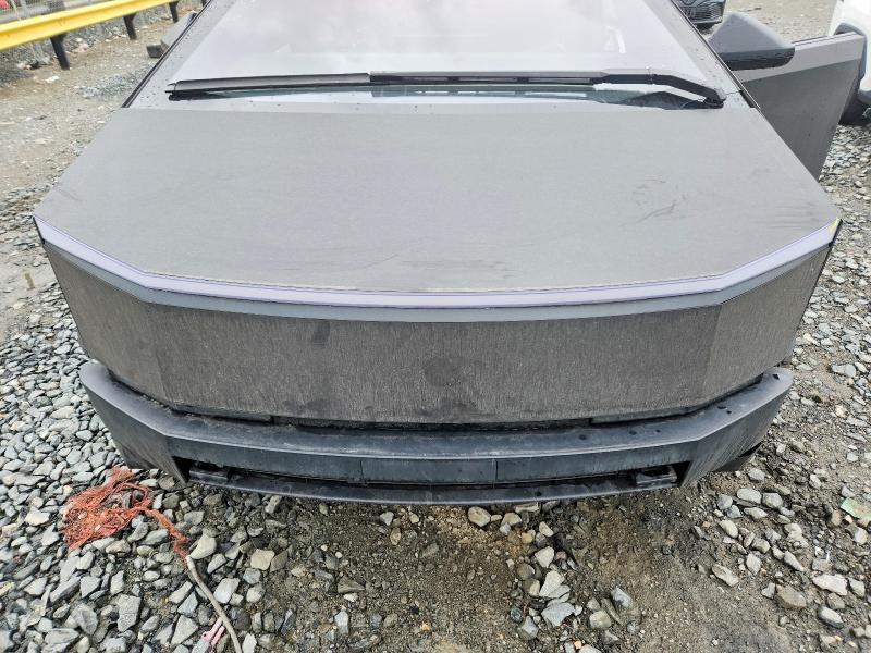 2024 Tesla Cybertruck