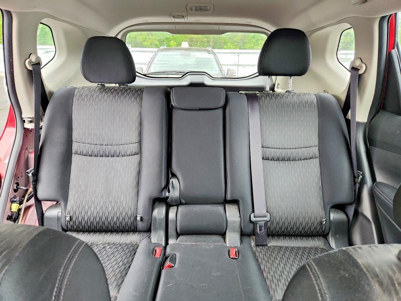 2017 Nissan Rogue s