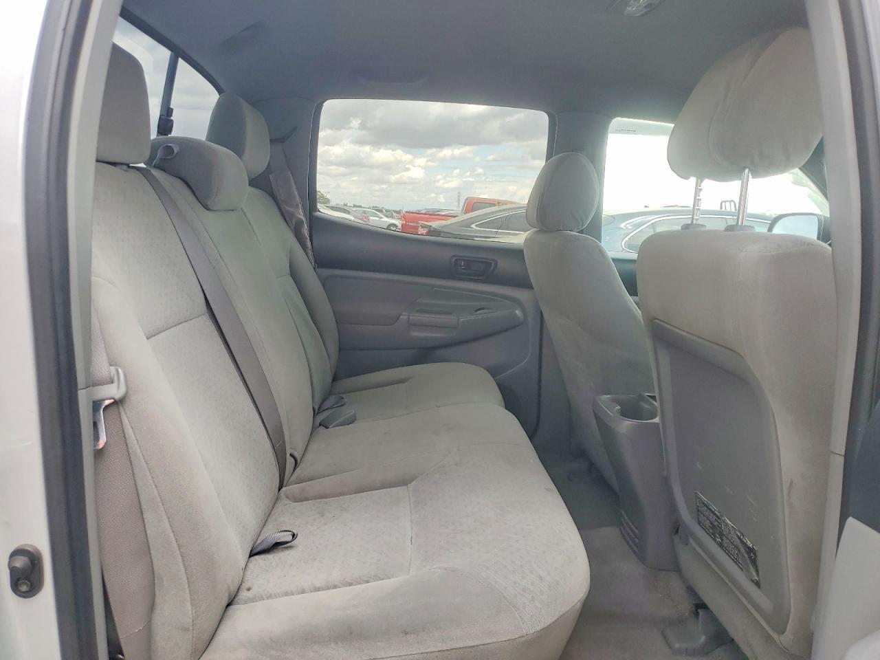 2005 Toyota Tacoma Double Cab Prerunner Long BED