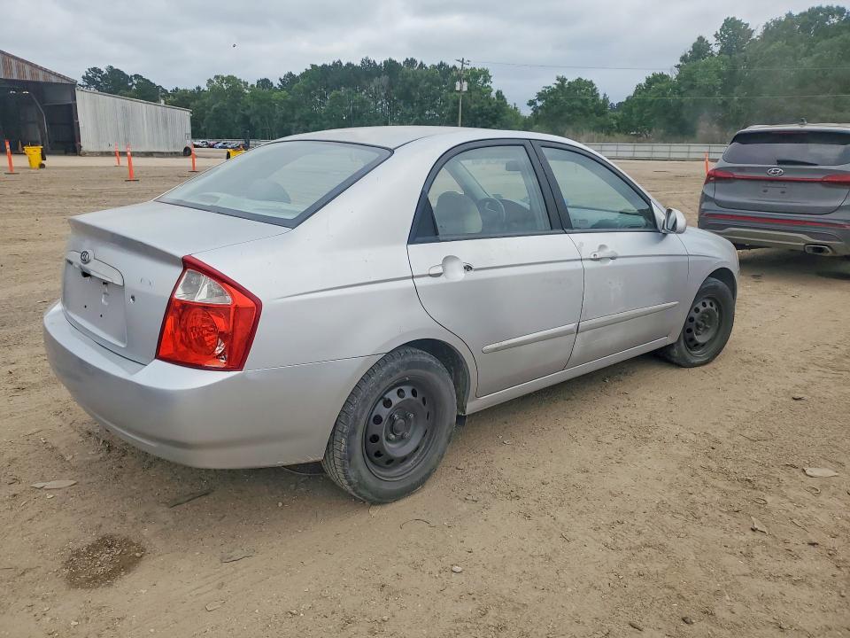 2005 KIA Spectra lx