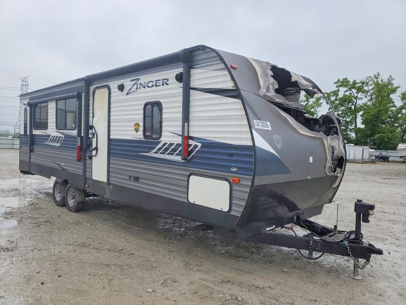 2020 Keystone Challenger 2020 Keystone Zinger Camper
