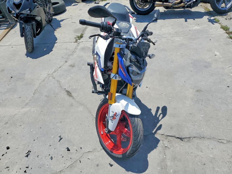 2023 BMW G310 R
