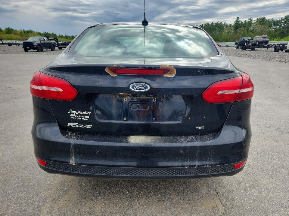 2016 Ford Focus se