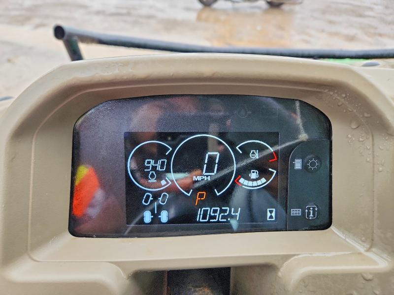 2024 John Deere XUV835R Utility Vehicle