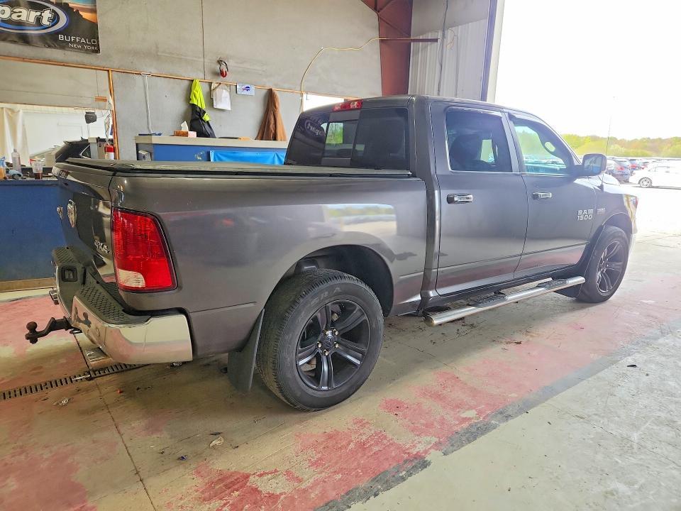 2016 Dodge RAM 1500 SLT