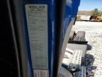 2011 Volvo VNM Semi Truck