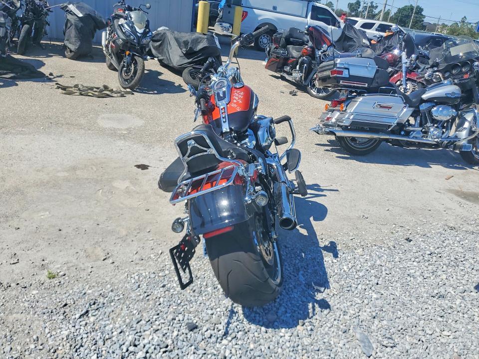 2025 Harley-Davidson Flfb
