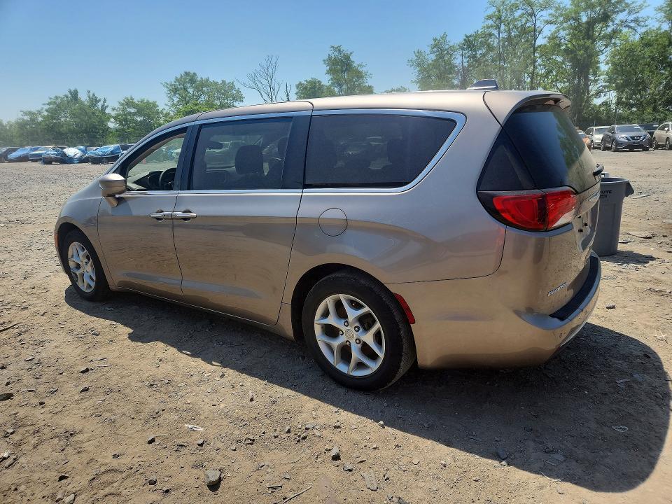 2018 Chrysler Pacifica Touring Plus