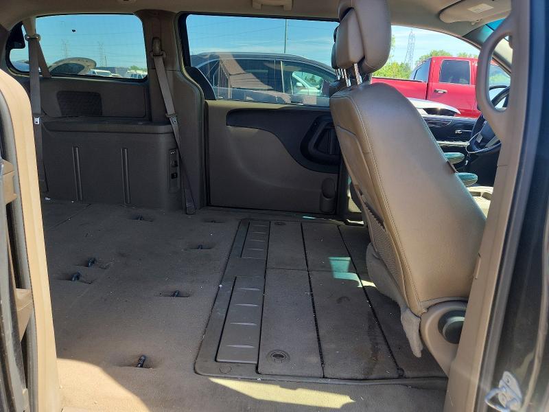 2012 Chrysler Town & Country Touring