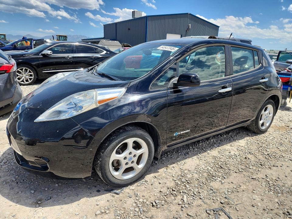 2013 Nissan Leaf s