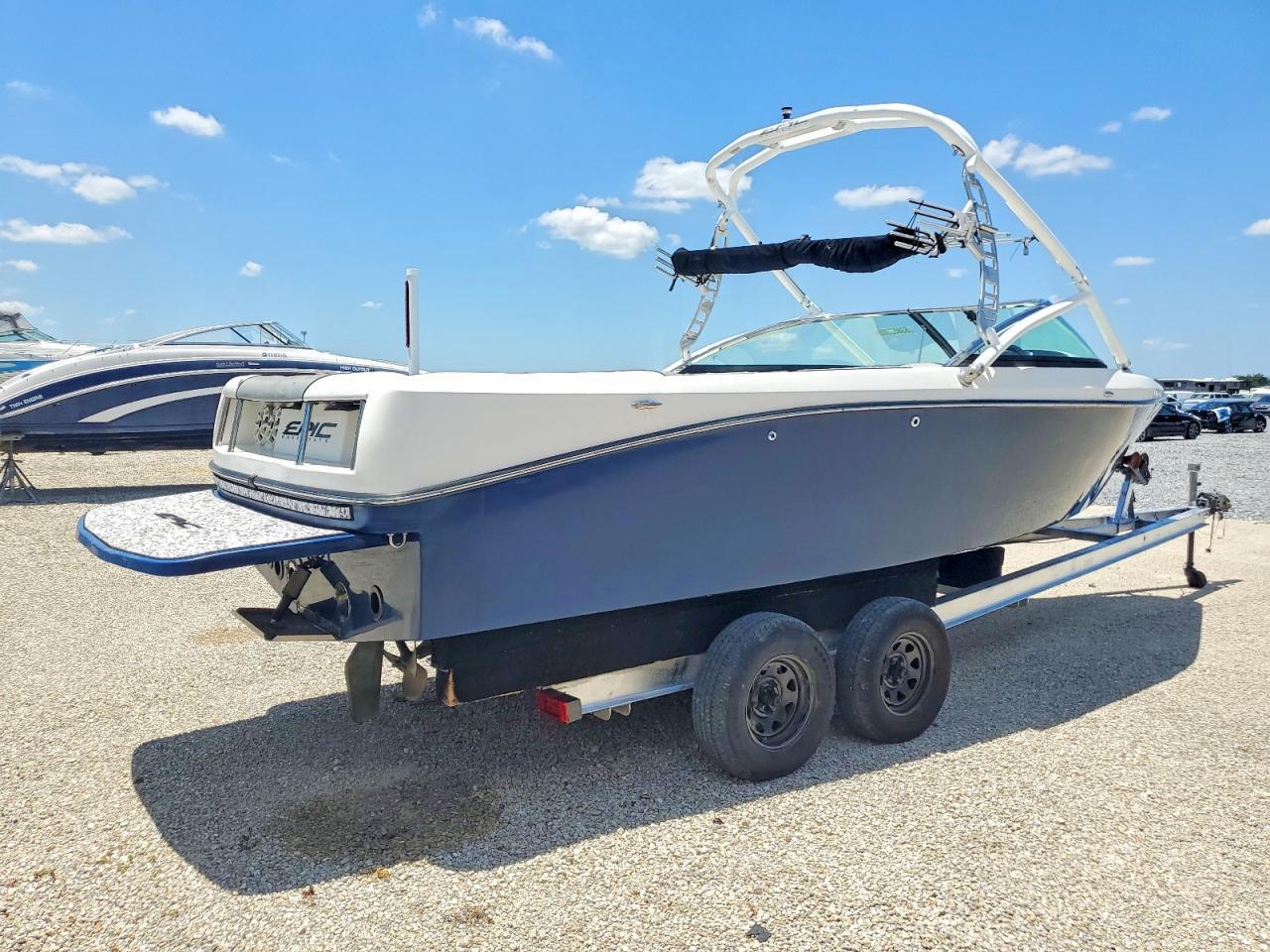 2011 GDY Boat TL