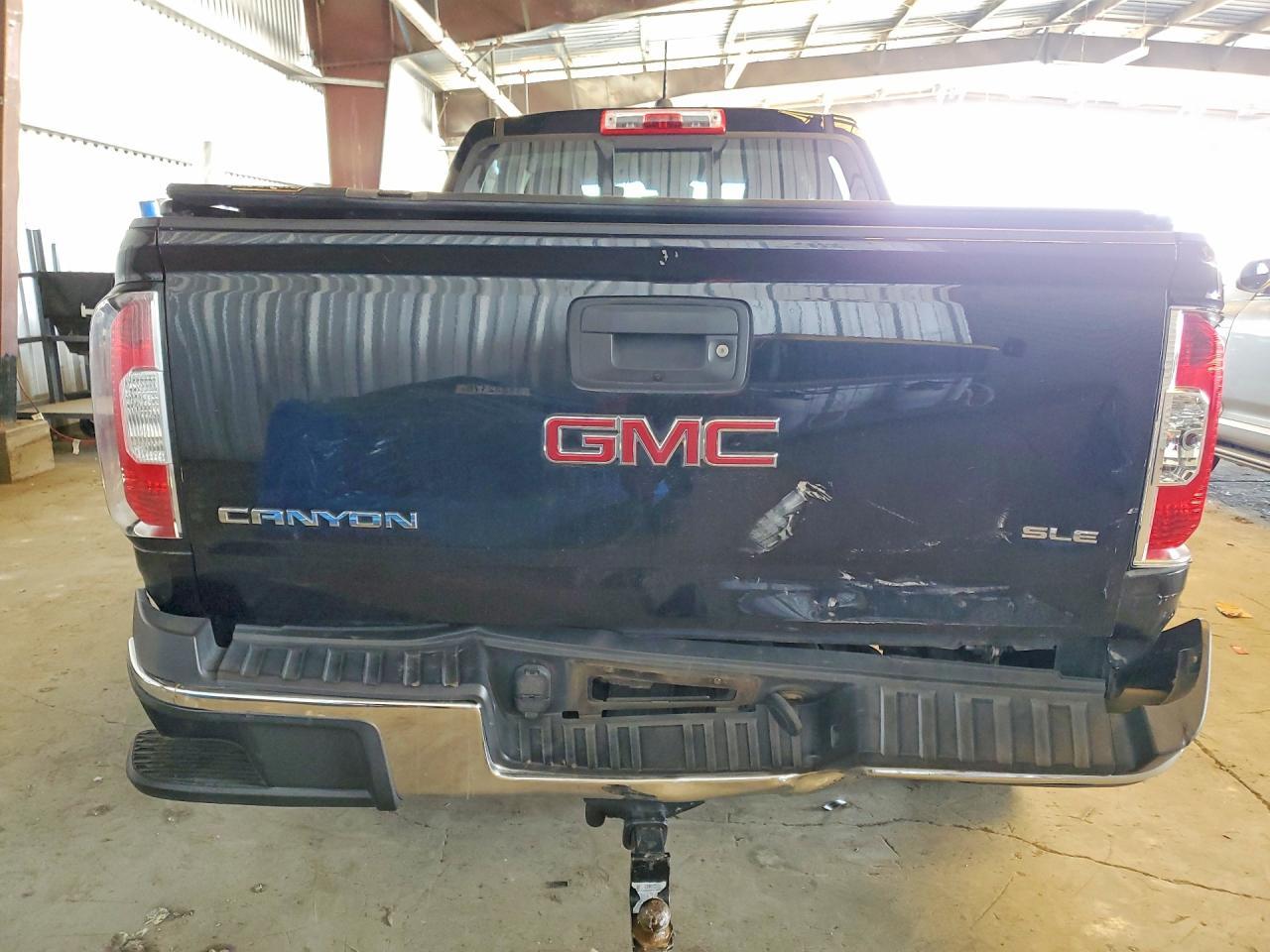 2017 GMC Canyon SLE