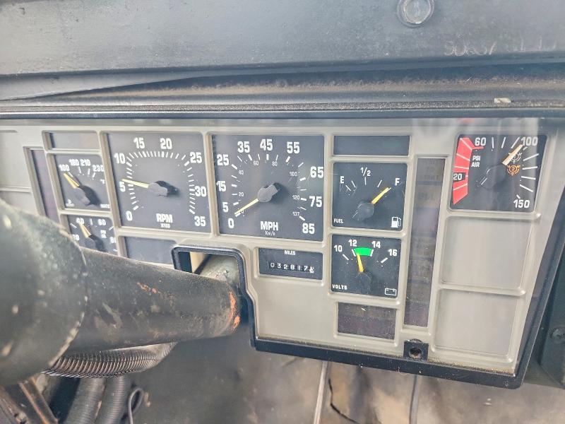 1991 International 3000 3700
