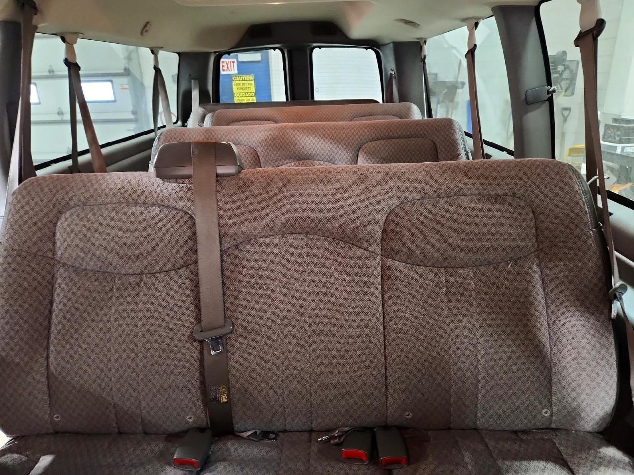 2003 Chev Express G3500